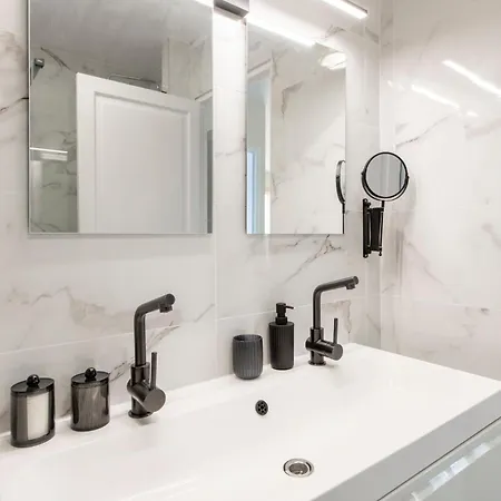 Stunning Montmartre - Amazing View - Fully Renovated
