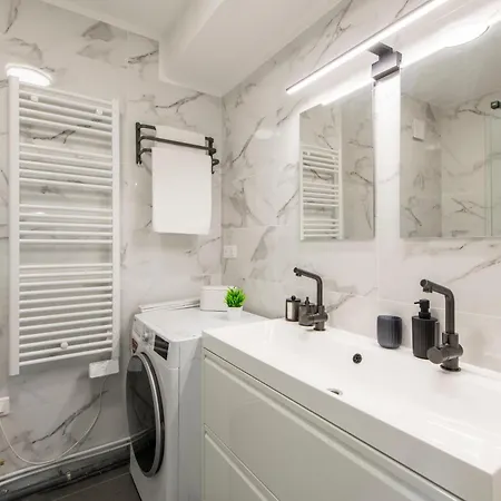 Stunning Montmartre - Amazing View - Fully Renovated Apartamento París